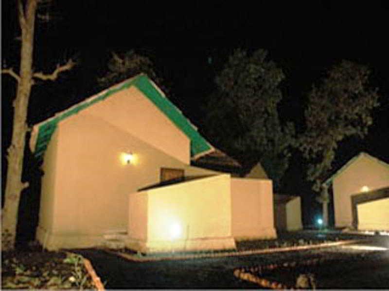 Tiger Lagoon Ξενοδοχείο Bandhavgarh National Park Εξωτερικό φωτογραφία